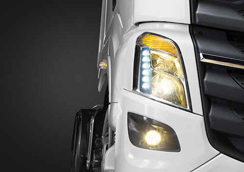 Xe Dau Keo Chenglong H7 420hp Cau Lap 3 Xe Dau Keo Chenglong H7 420hp Cau Lap 3