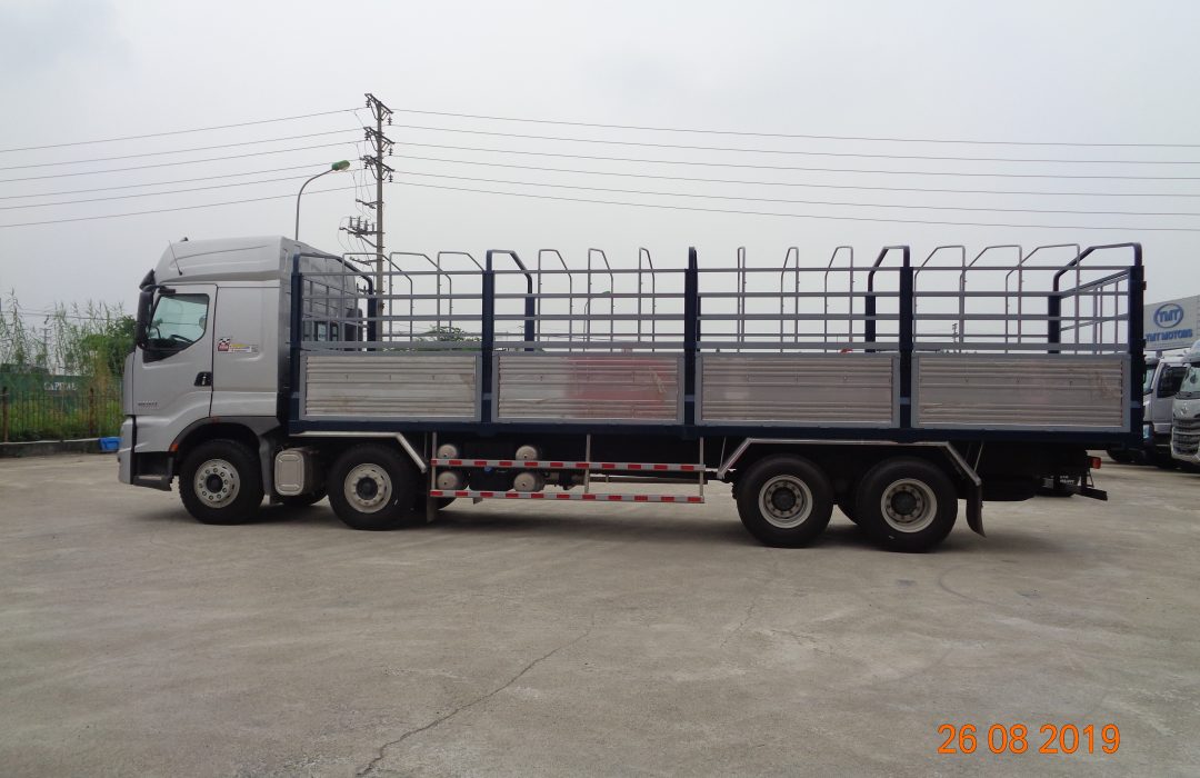 Xe Tai Thung Chenglong H7 8x4 330hp 5 Xe Tai Thung Chenglong H7 8x4 330hp 5